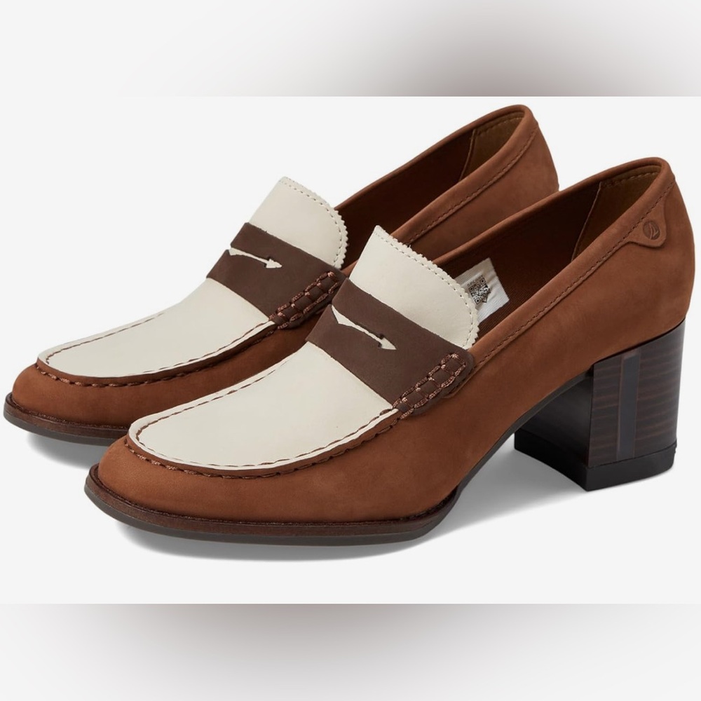 NWOT Sperry seaport penny heel in brown
